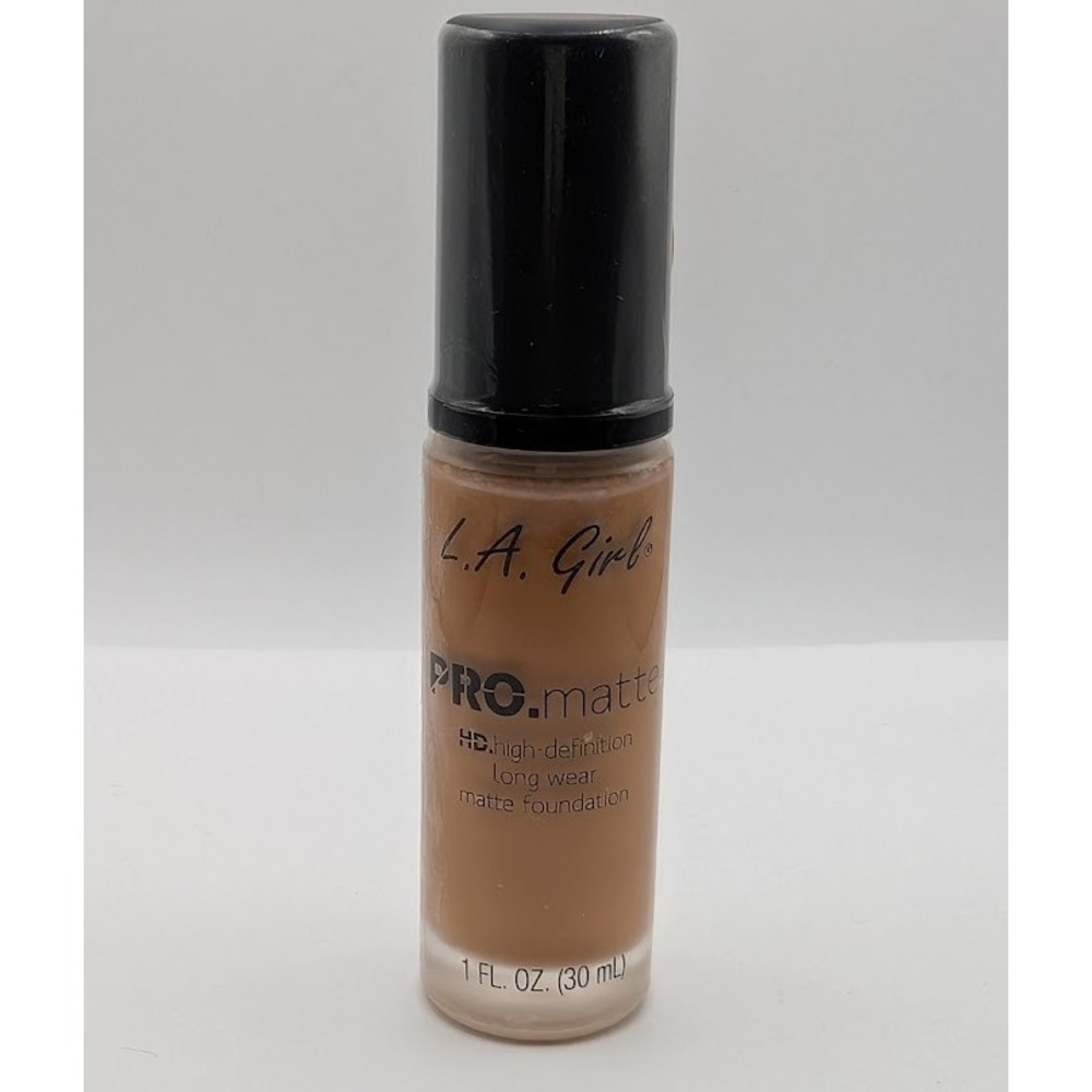 LA Girl PRO Matte HD High-Definition Long Wear Matte Foundation Warm Sienna